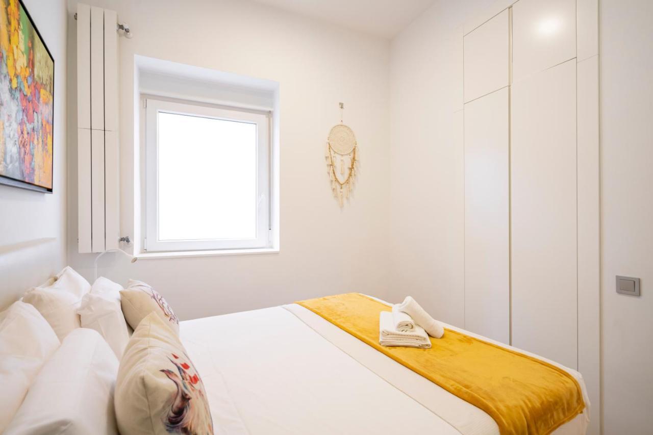 For You Rentals Apartment Temporal In The Center Of Madrid Esl5 Buitenkant foto