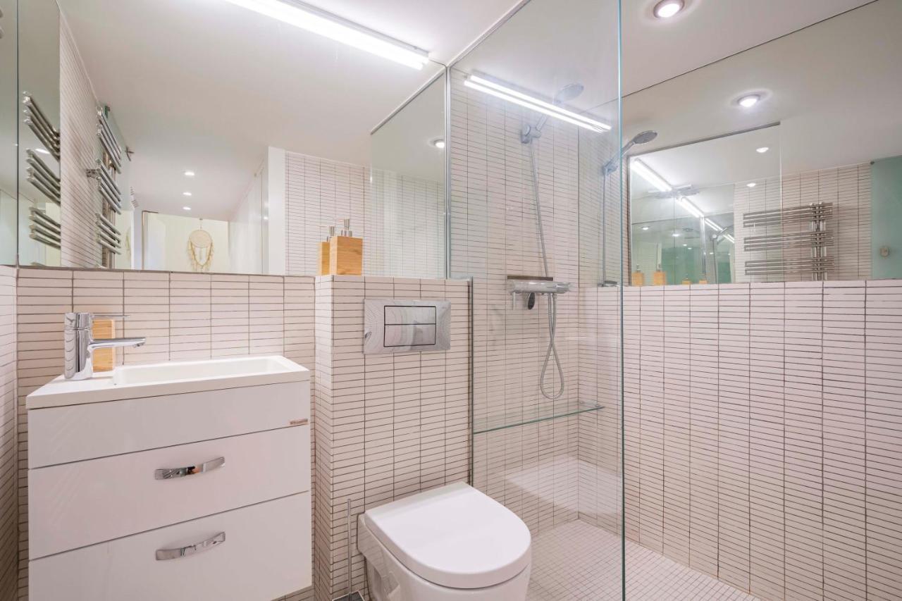 For You Rentals Apartment Temporal In The Center Of Madrid Esl5 Buitenkant foto